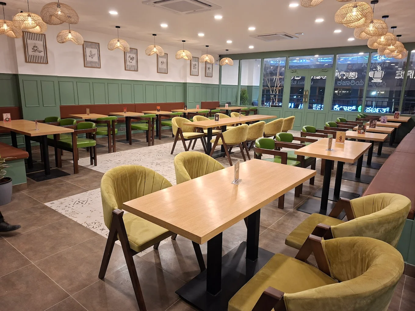 kammanahalli cafe